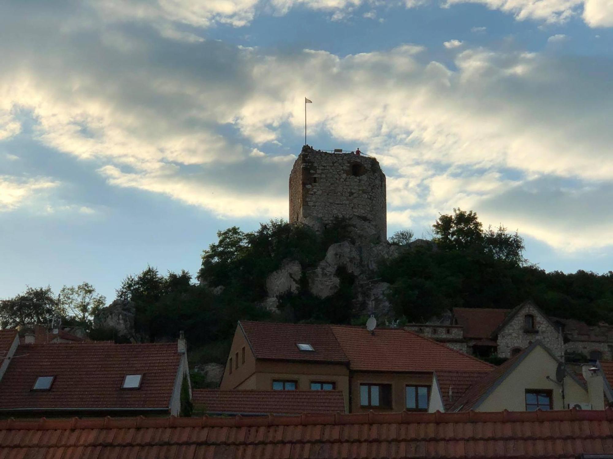 Hotel Nicolsburg Mikulov Zewnętrze zdjęcie